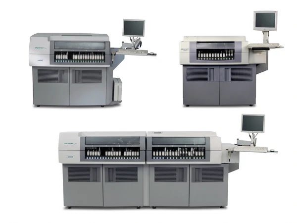 Abbott Architect c4000 and i1000SR shown separately and joined as an Architect ci4100
